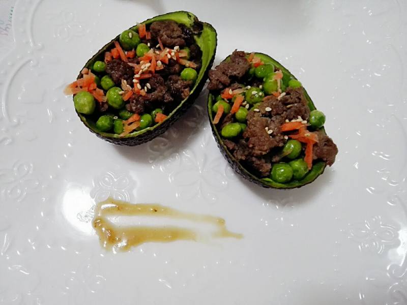 Double Cows Meal♥Avocado♥Pea Beef Recipe Steps: 3